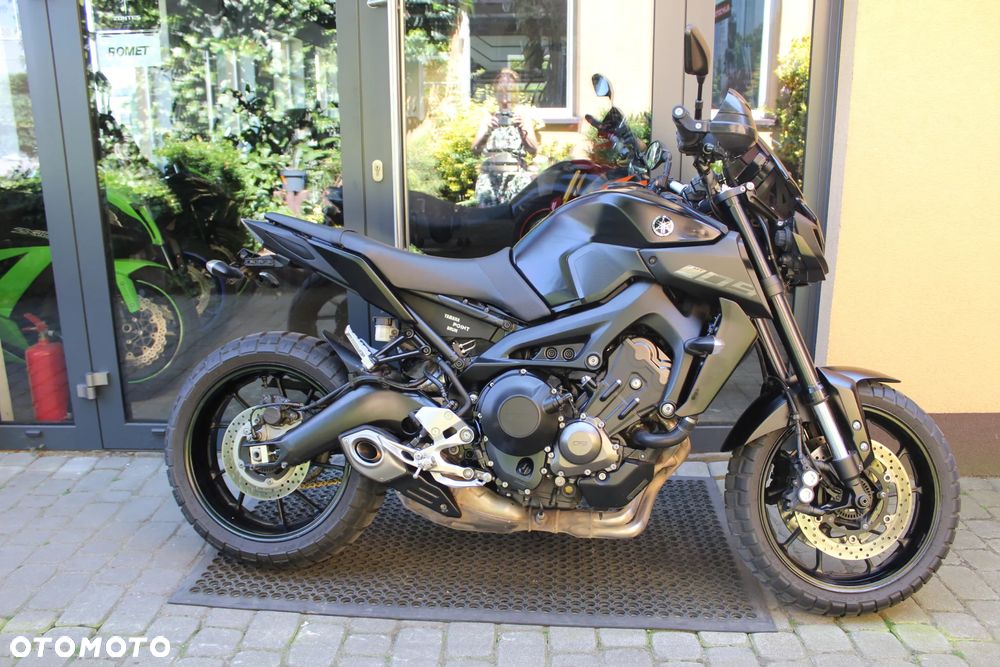Yamaha MT - 2