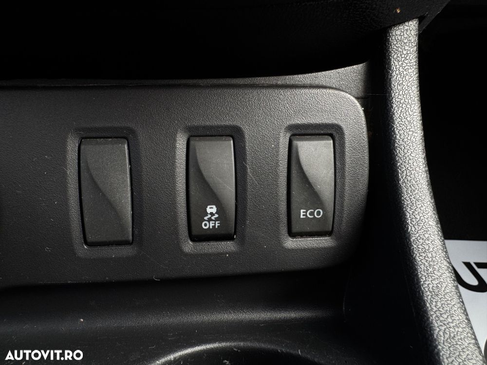 Dacia Duster 1.6 16V 4x4 - 15