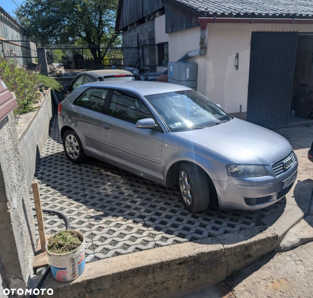 Audi A3 3-drzwiowe 1.6 Ambiente - 5