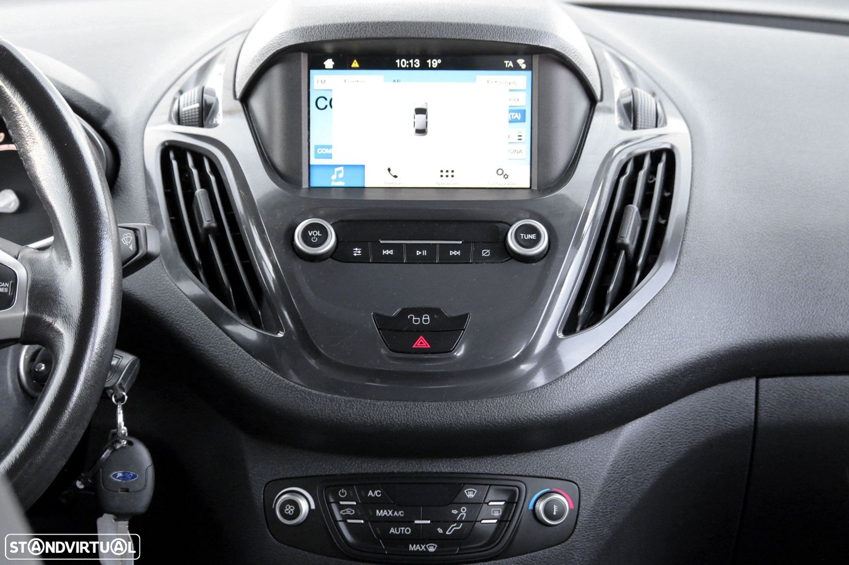 Ford Tourneo Courier 1.0 EcoBoost Titanium - 20