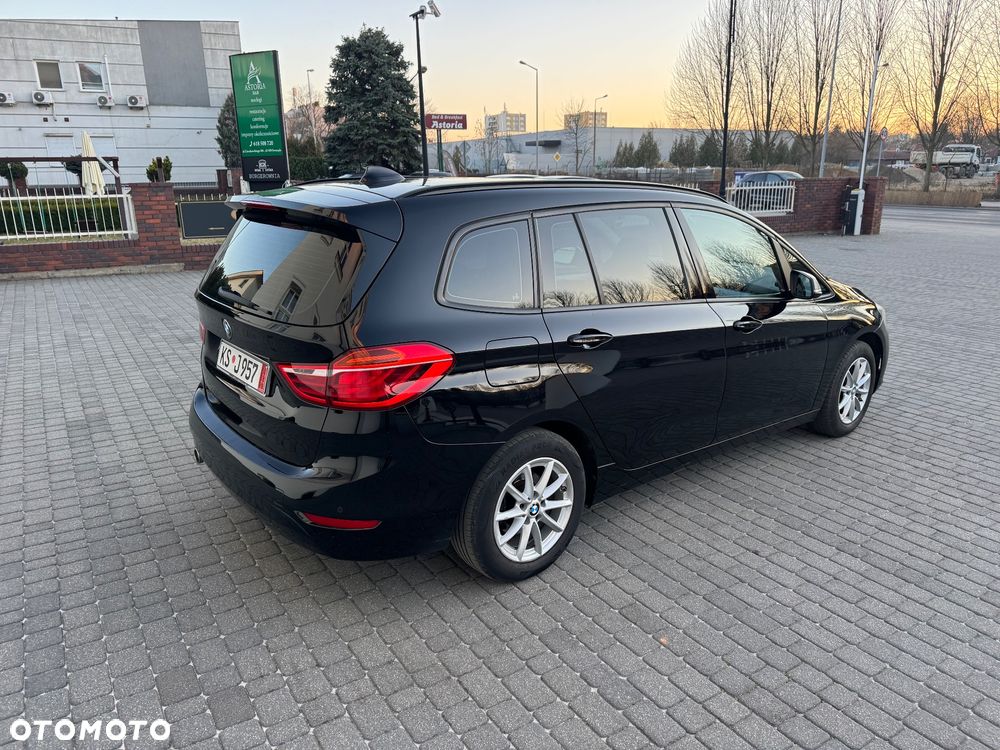 BMW Seria 2 216d GT Sport Line - 8