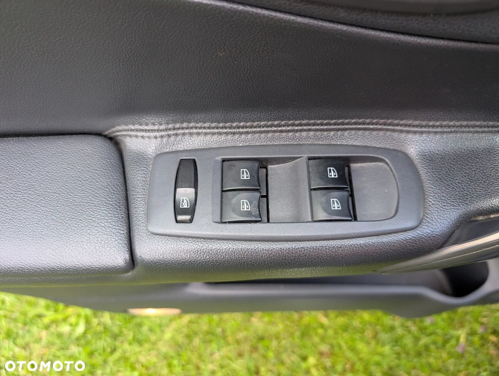 Renault Koleos 2.0 dCi 4x4 Privilege - 27