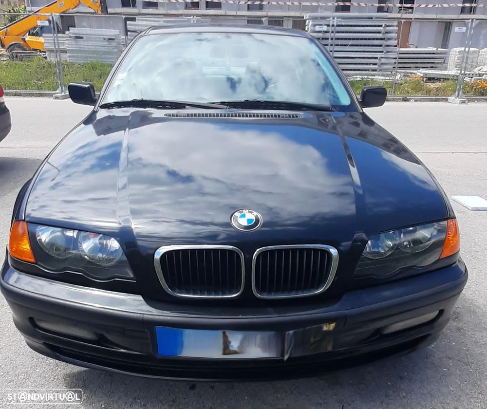 BMW 320 - 1
