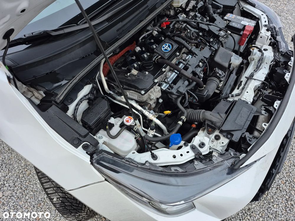 Toyota Corolla 1.8 Hybrid Comfort - 18