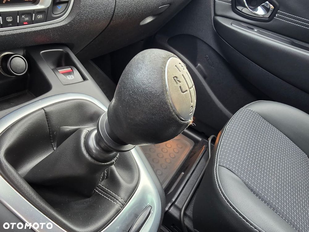 Renault Scenic Energy dCi 130 S&S Xmod Bose Edition - 29