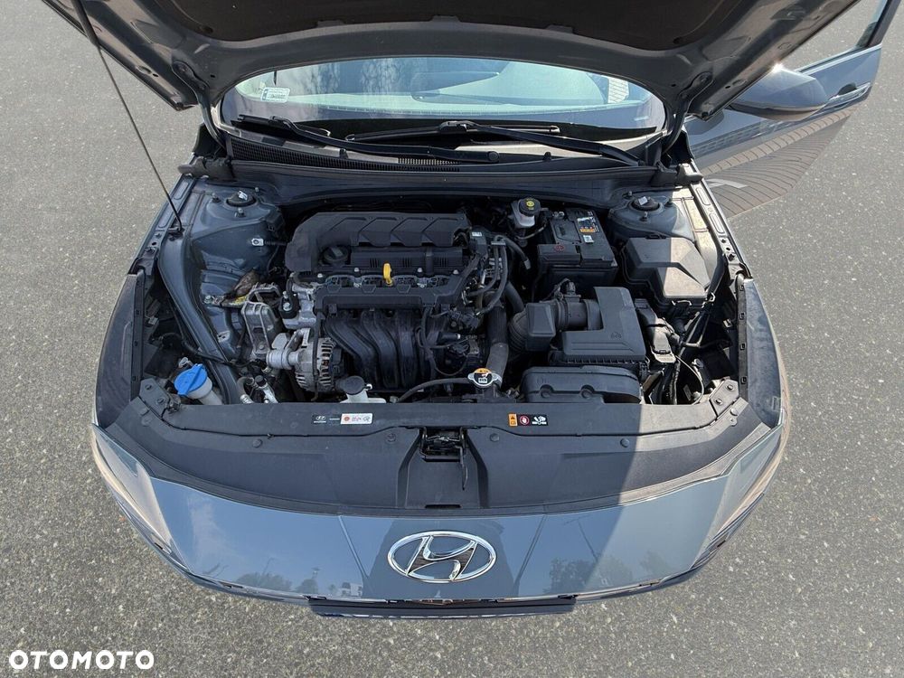 Hyundai Elantra 1.6 Smart - 25