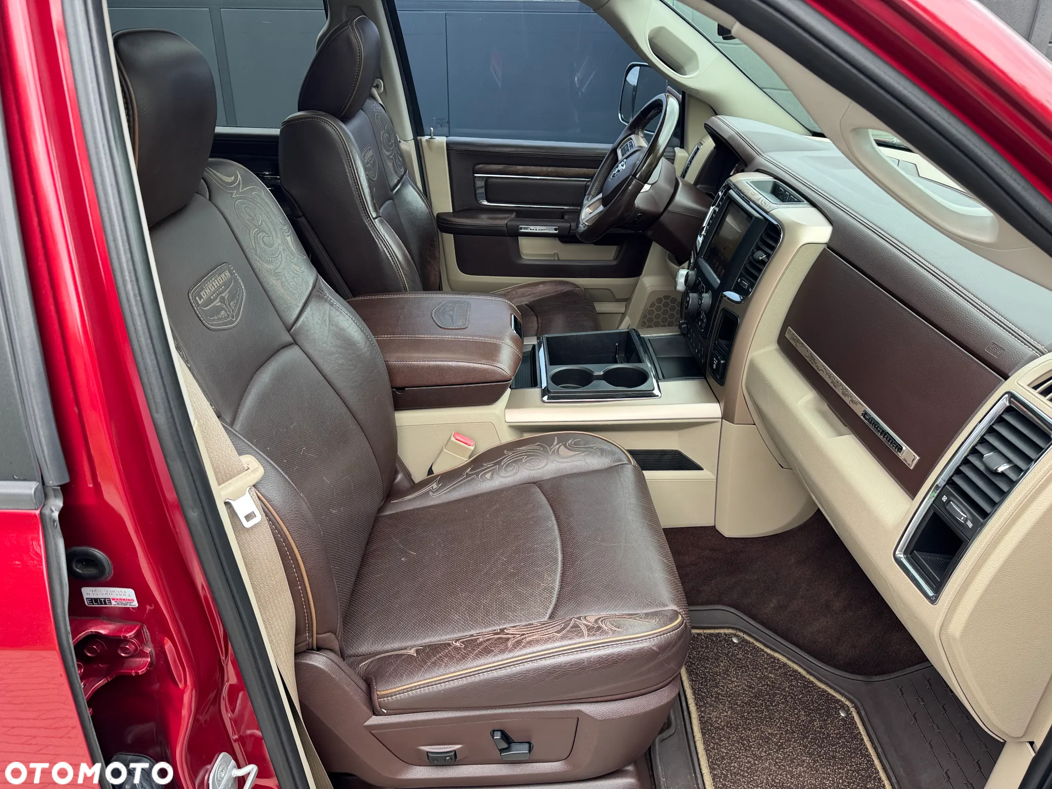 Dodge RAM 1500 5.7 4x4 - 30