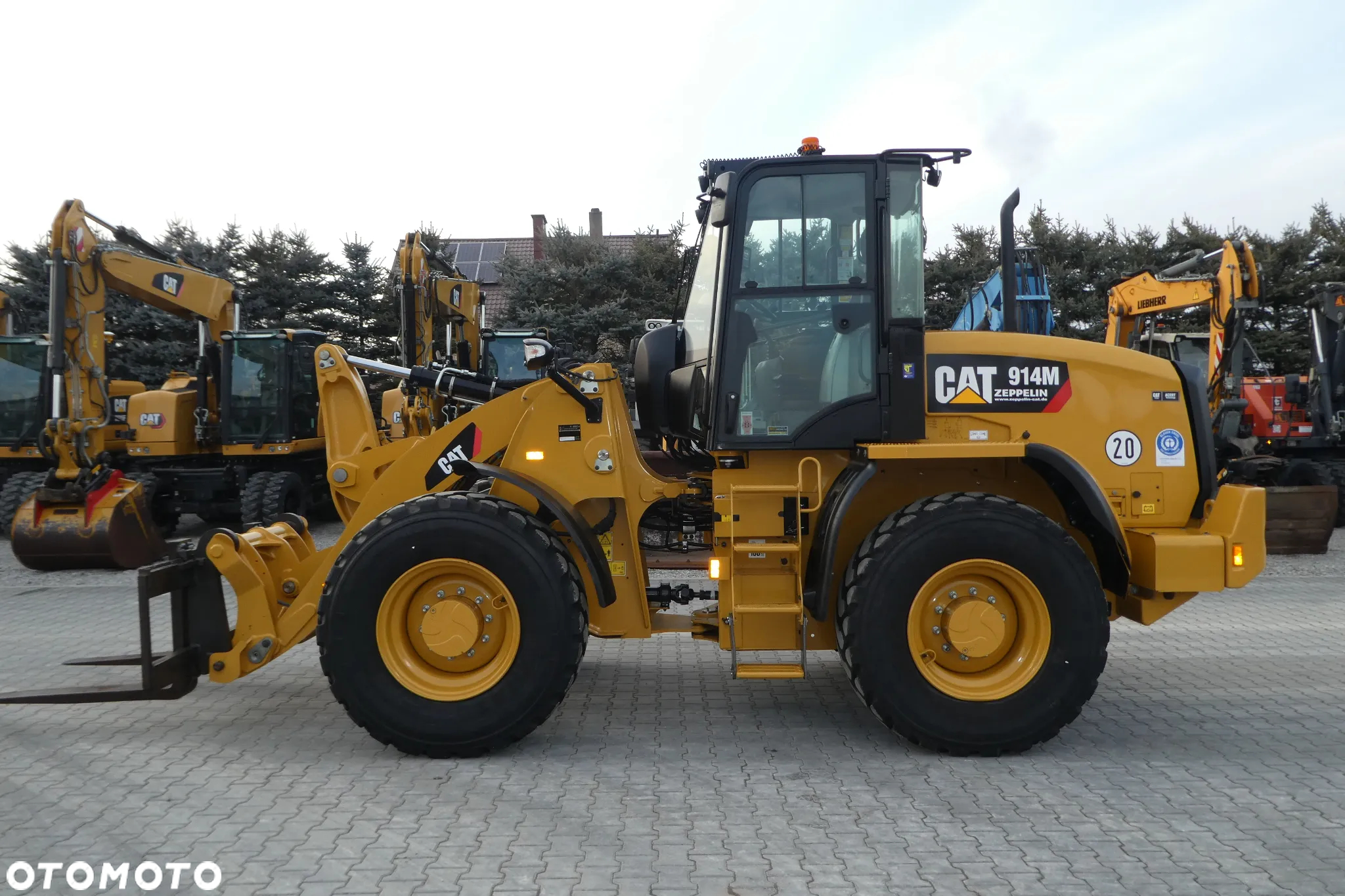 Caterpillar 914M Z NIEMIEC ŁYŻKA WIDŁY - 2