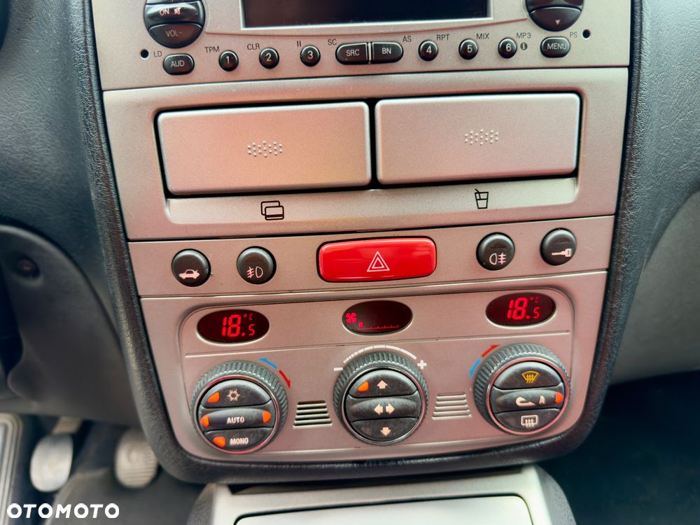 Alfa Romeo GT - 11
