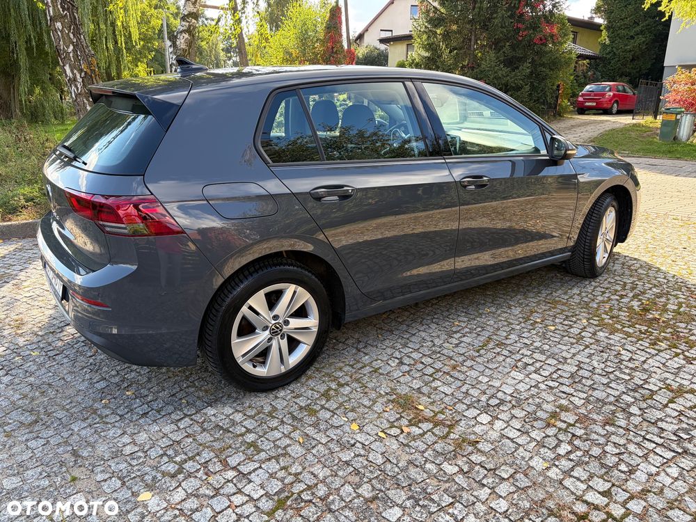 Volkswagen Golf 1.5 TSI BMT Comfortline - 18