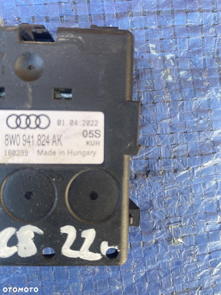 AUDI A6 C8 4K 8W0941824AK SKRZUNKA BEZPIECZNIKÓW BEZPIECZNIK ORYGINAŁ - 4