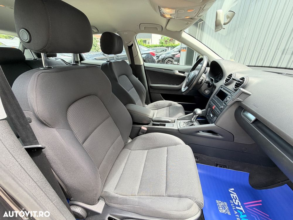 Audi A3 Sportback 2.0 TDI DPF (DSG) S tronic Attraction - 18