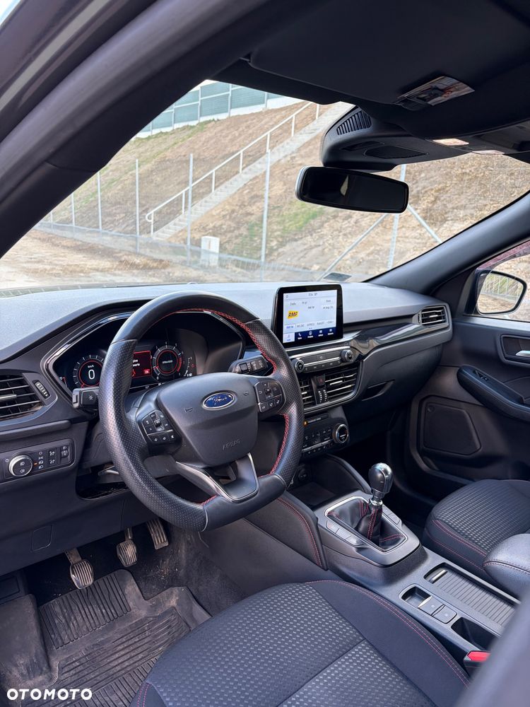 Ford Kuga 1.5 EcoBoost FWD ST-Line - 15