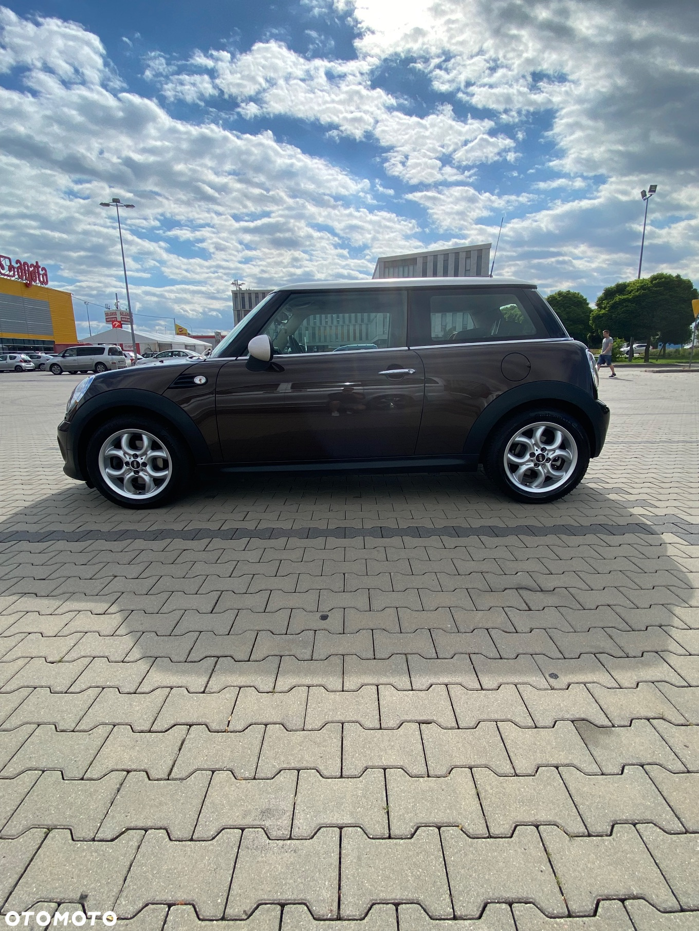 MINI Cooper Standard - 8
