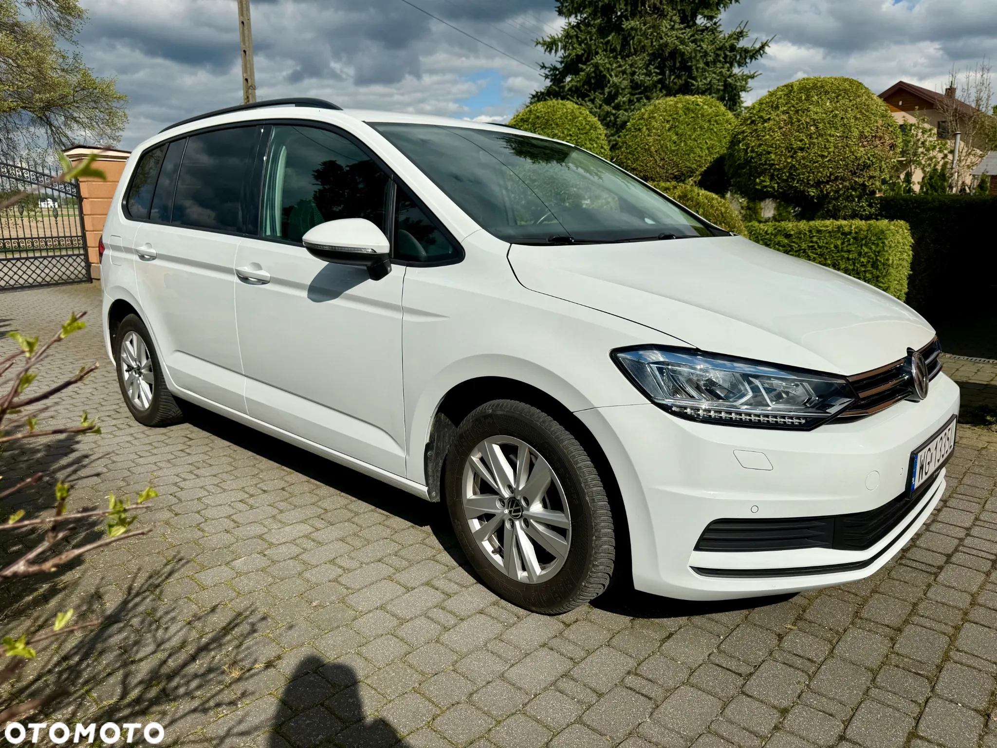 Volkswagen Touran - 5