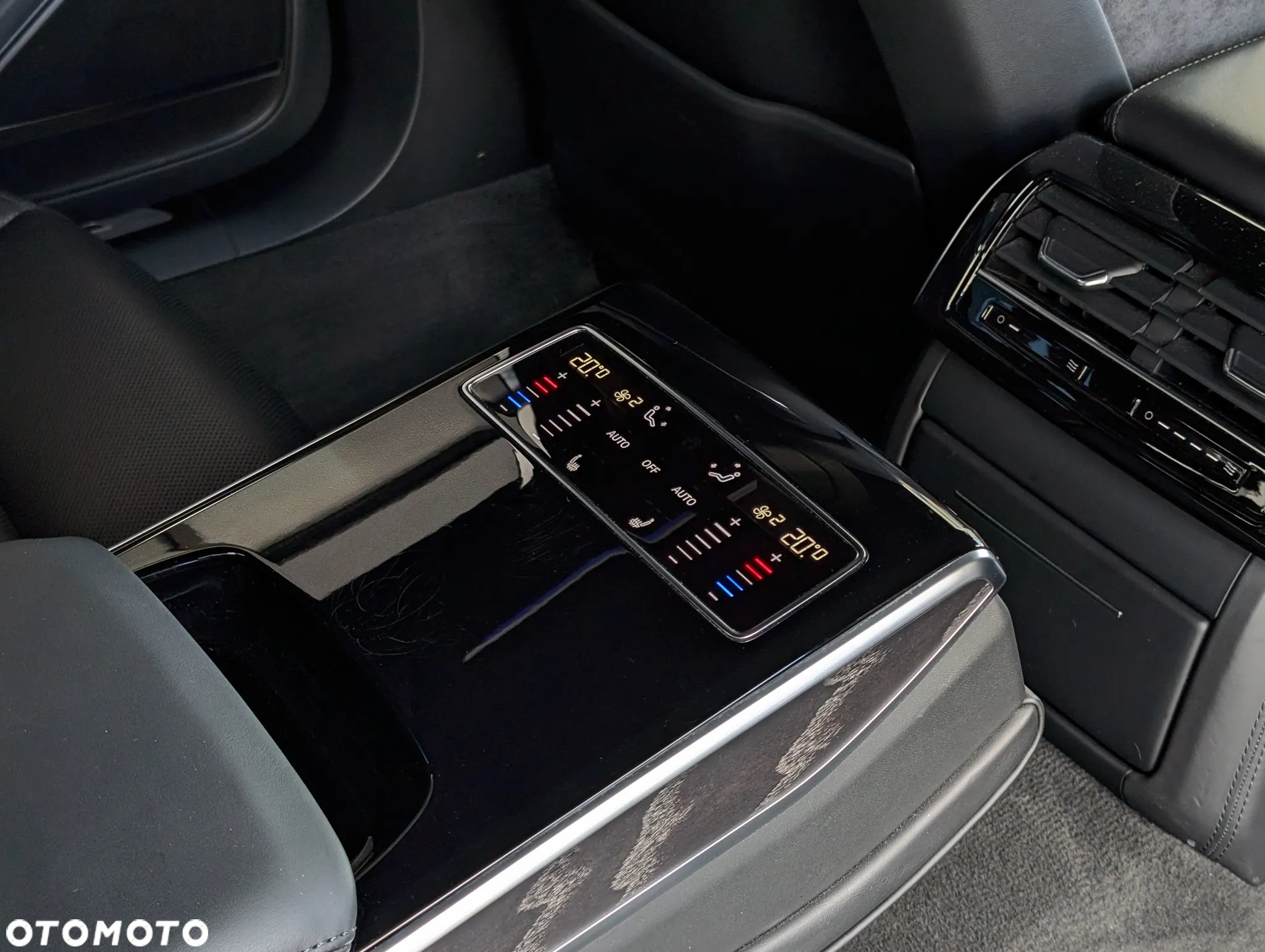 Audi A8 50 TDI quattro tiptronic - 29
