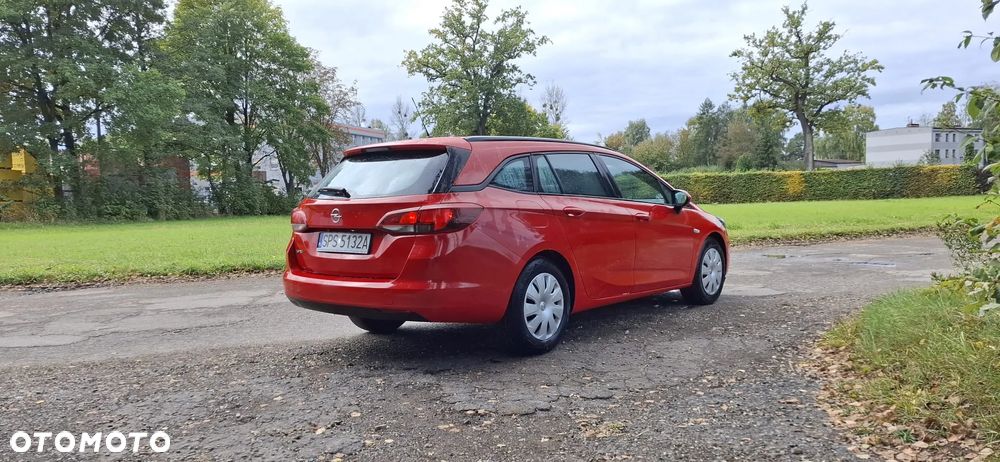Opel Astra V 1.6 CDTI Dynamic S&S - 6