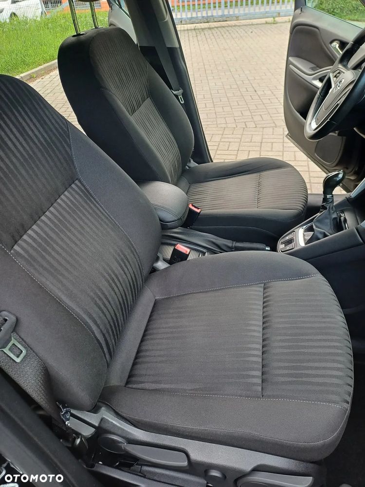 Opel Zafira - 7