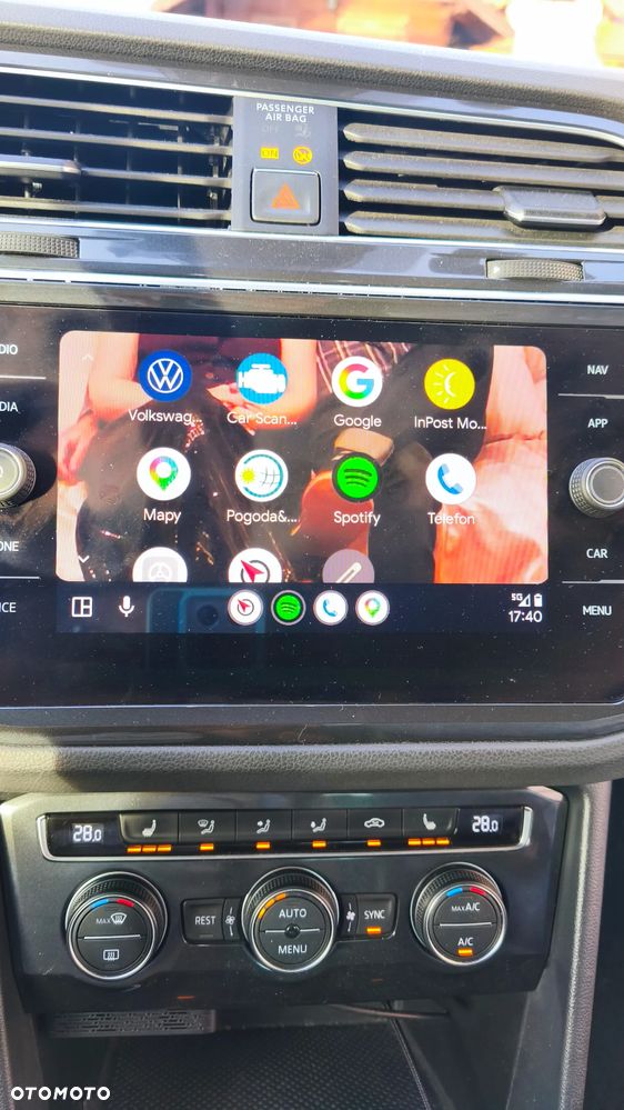 Volkswagen Tiguan - 13