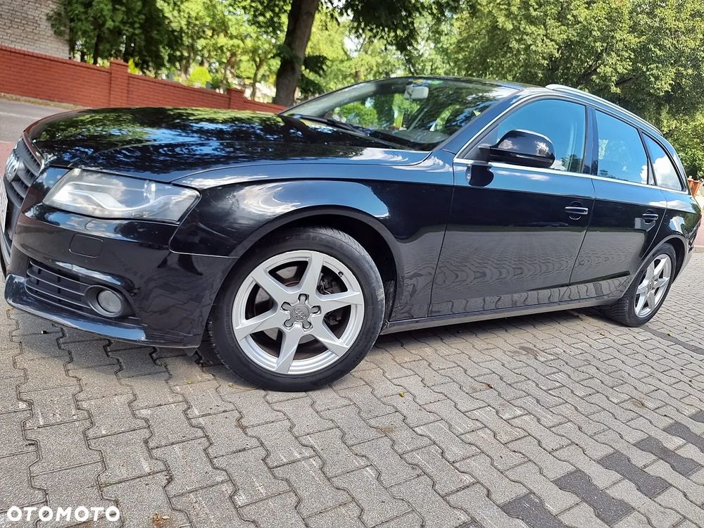 Audi A4 Avant 2.0 TDI Limited Edition - 11