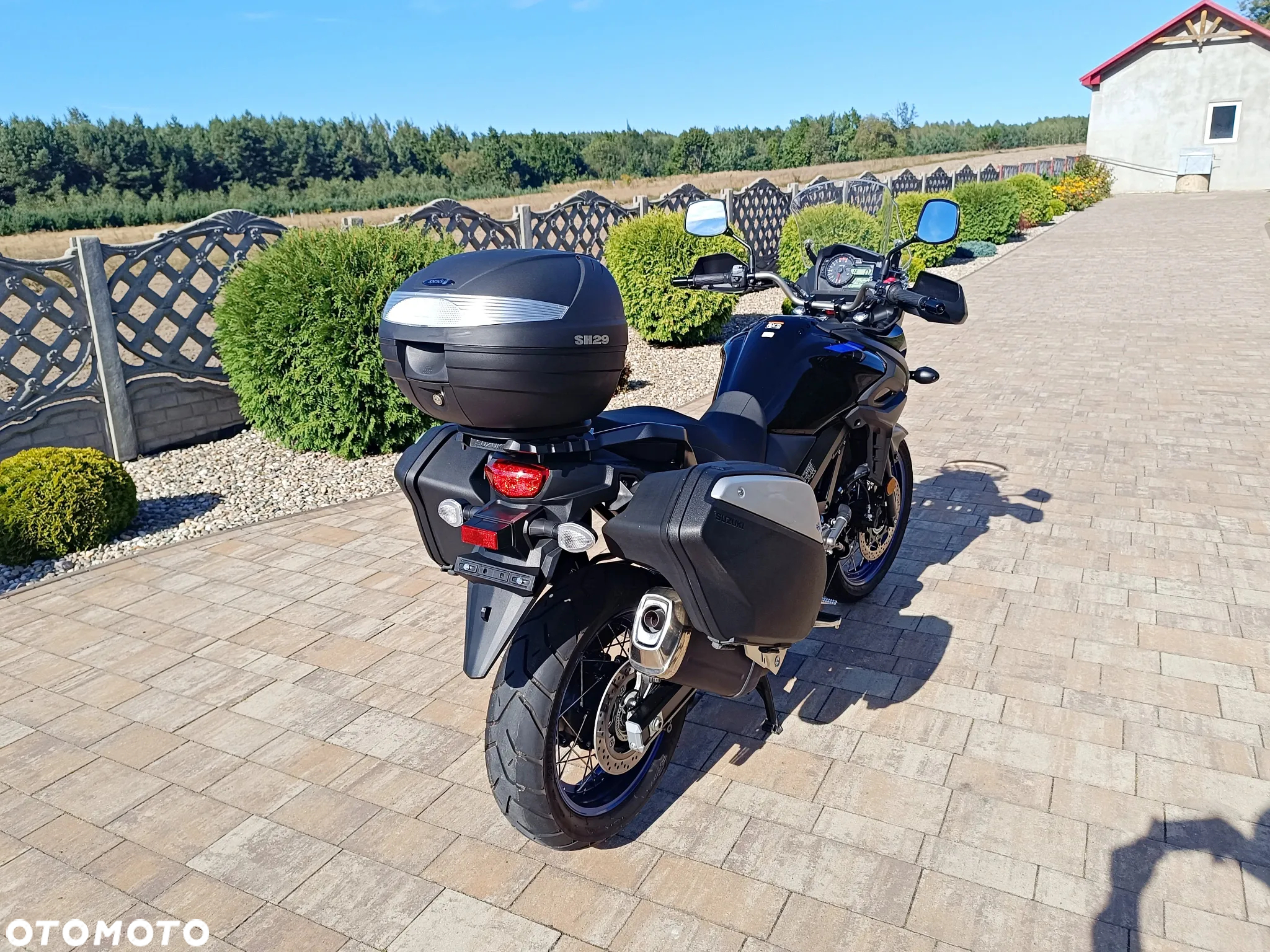 Suzuki V-STROM - 6