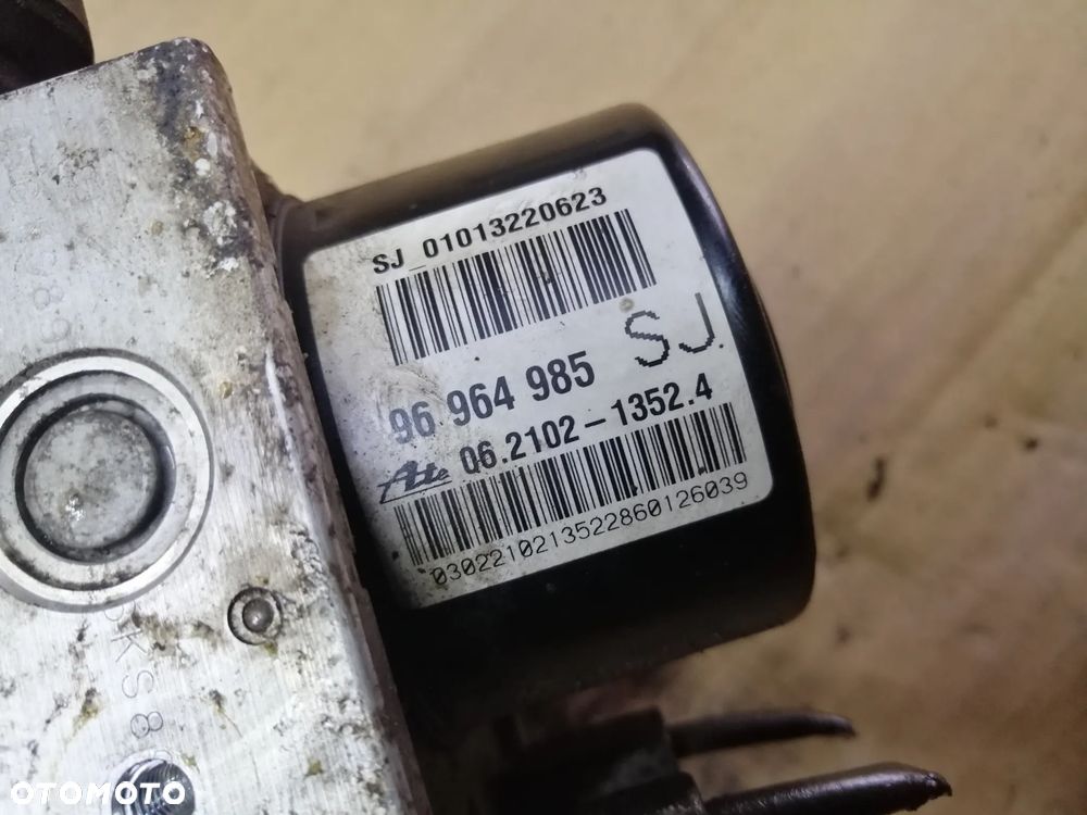 Chevrolet Aveo T250 pompa hamulcowa 96964985SJ plus wtyczka z wiązką - 10