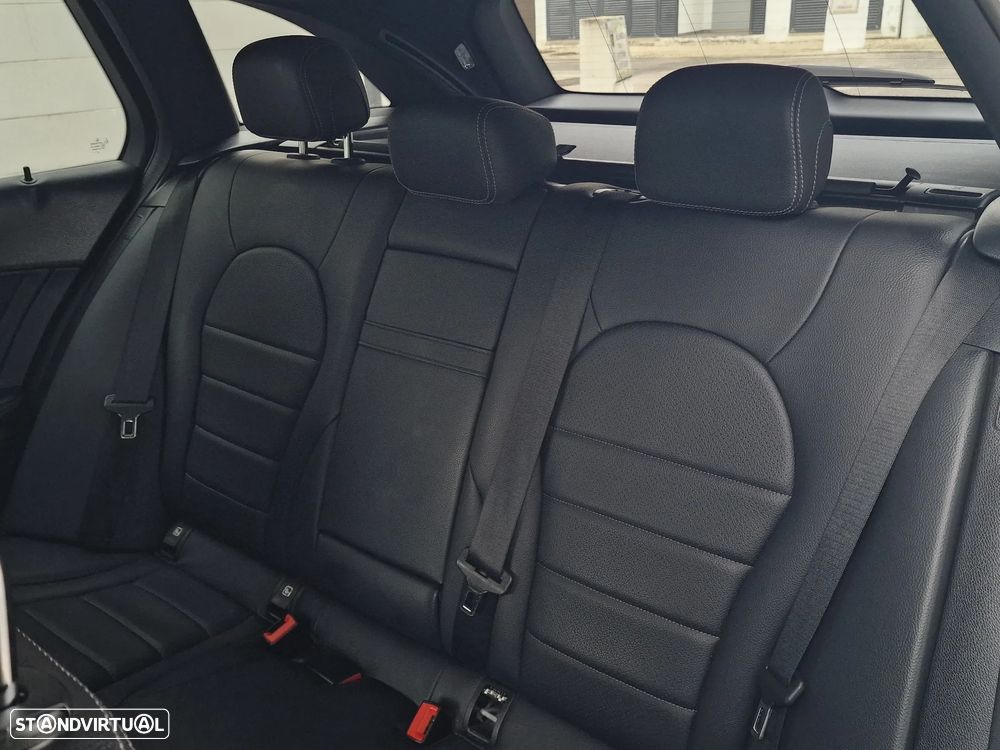 Mercedes-Benz C 300 de T 9G-TRONIC Night Edition - 13