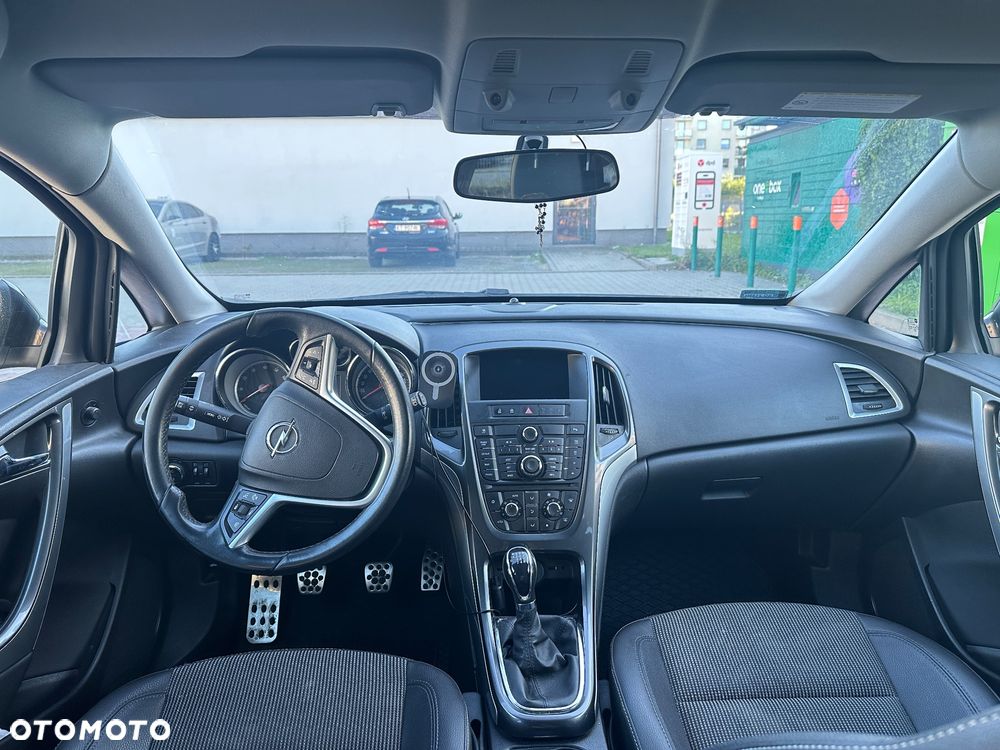 Opel Astra 1.4 T Cosmo - 6