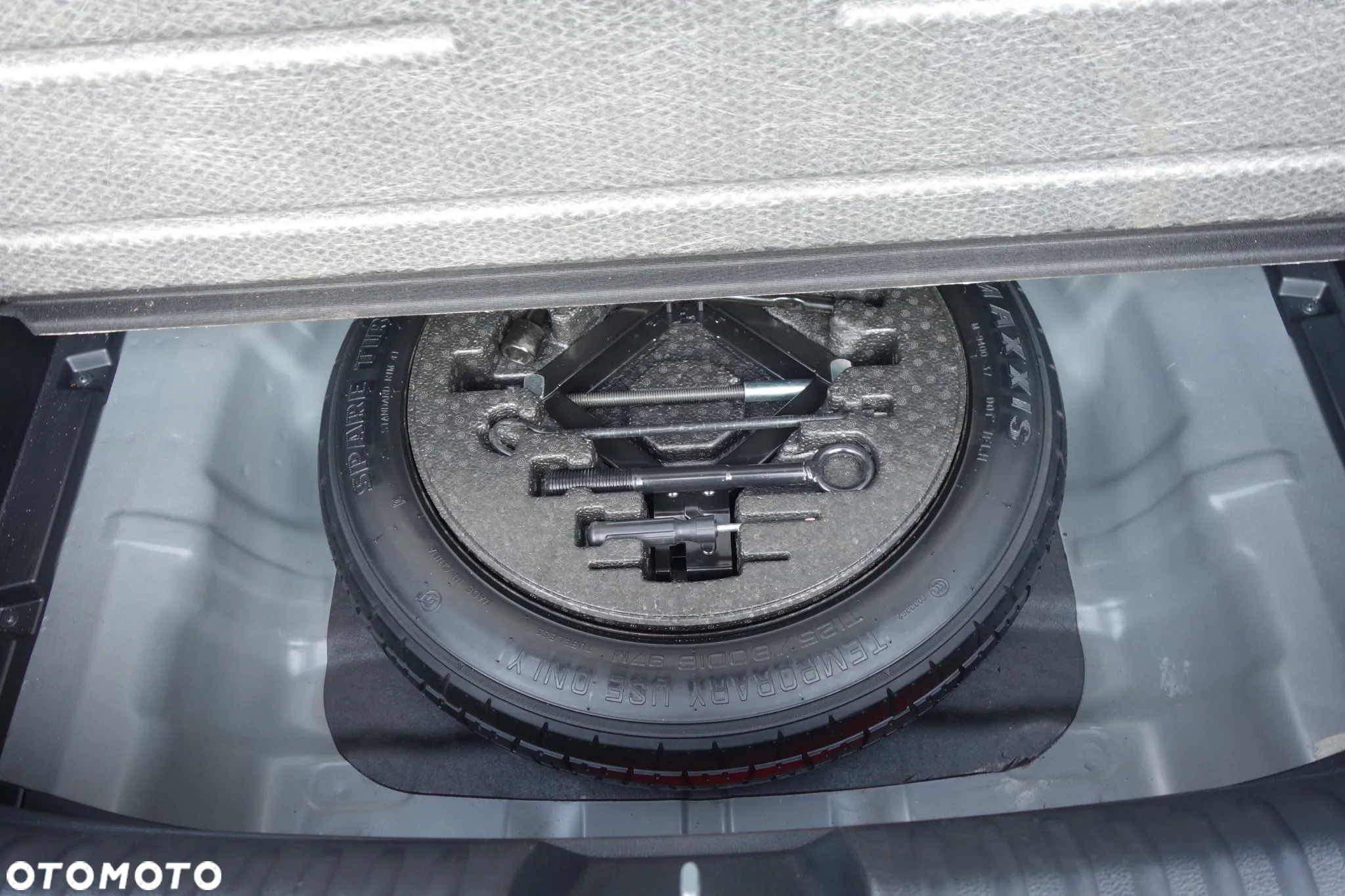 Kia XCeed 1.5 T-GDI L Business Line - 36