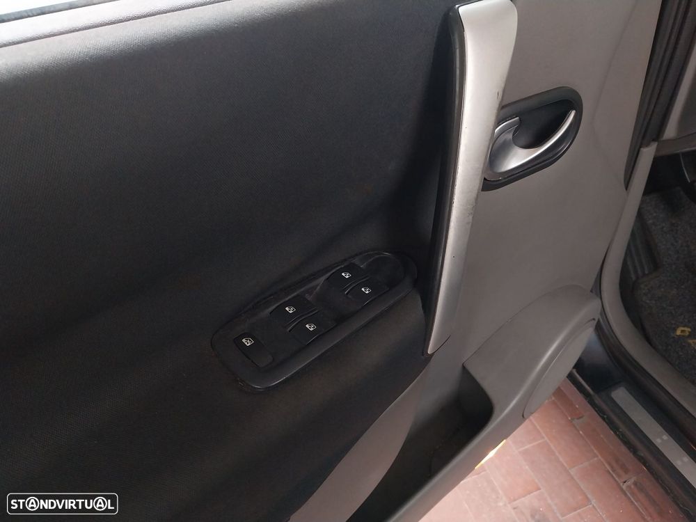 Renault Scénic 1.4 Dynamique - 4