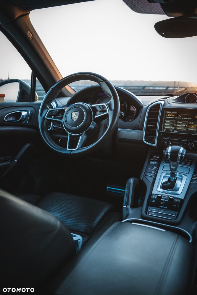 Porsche Cayenne S Diesel - 14