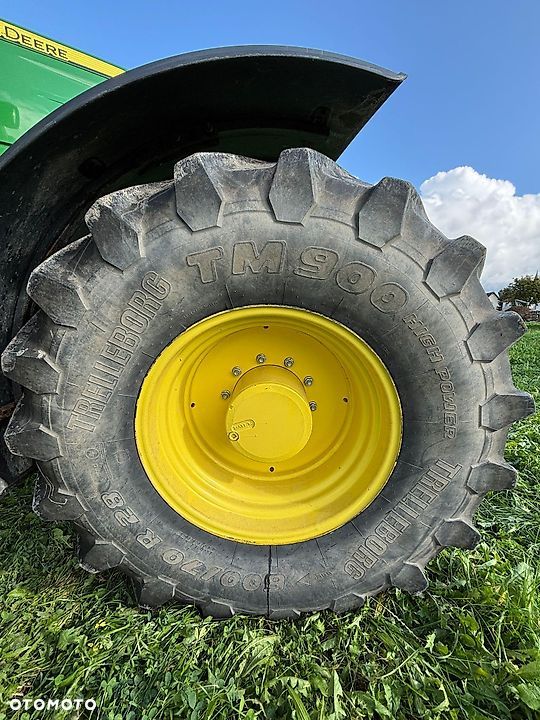 John Deere 6175R - 6