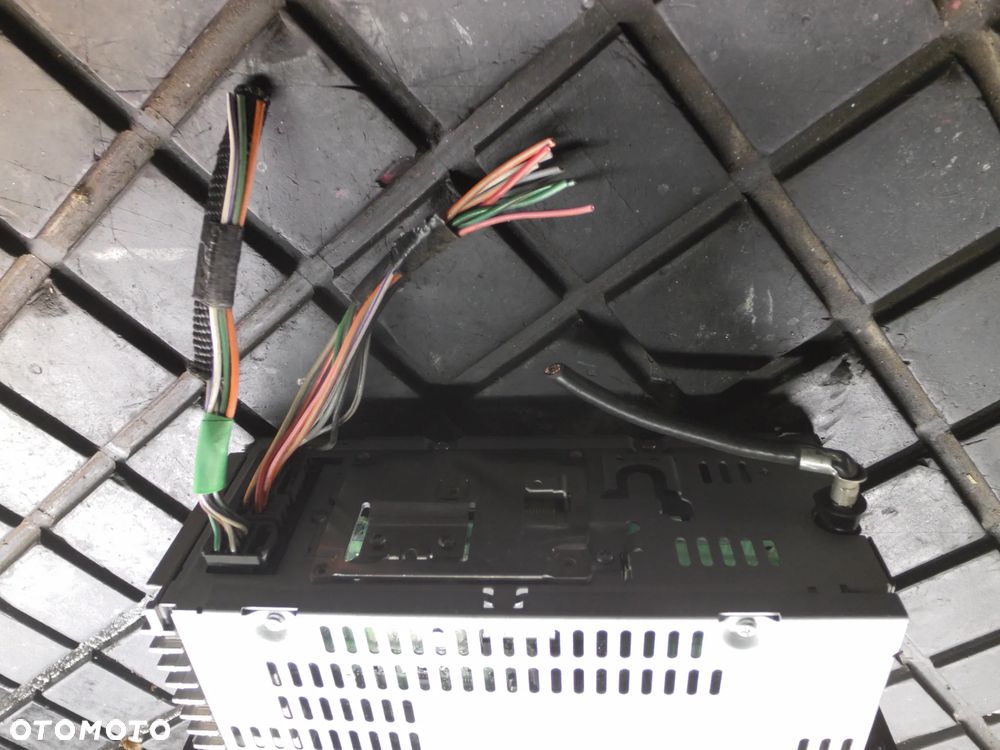 CHRYSLER PACIFICA RADIO SAMOCHODOWE P05094564AB - 3