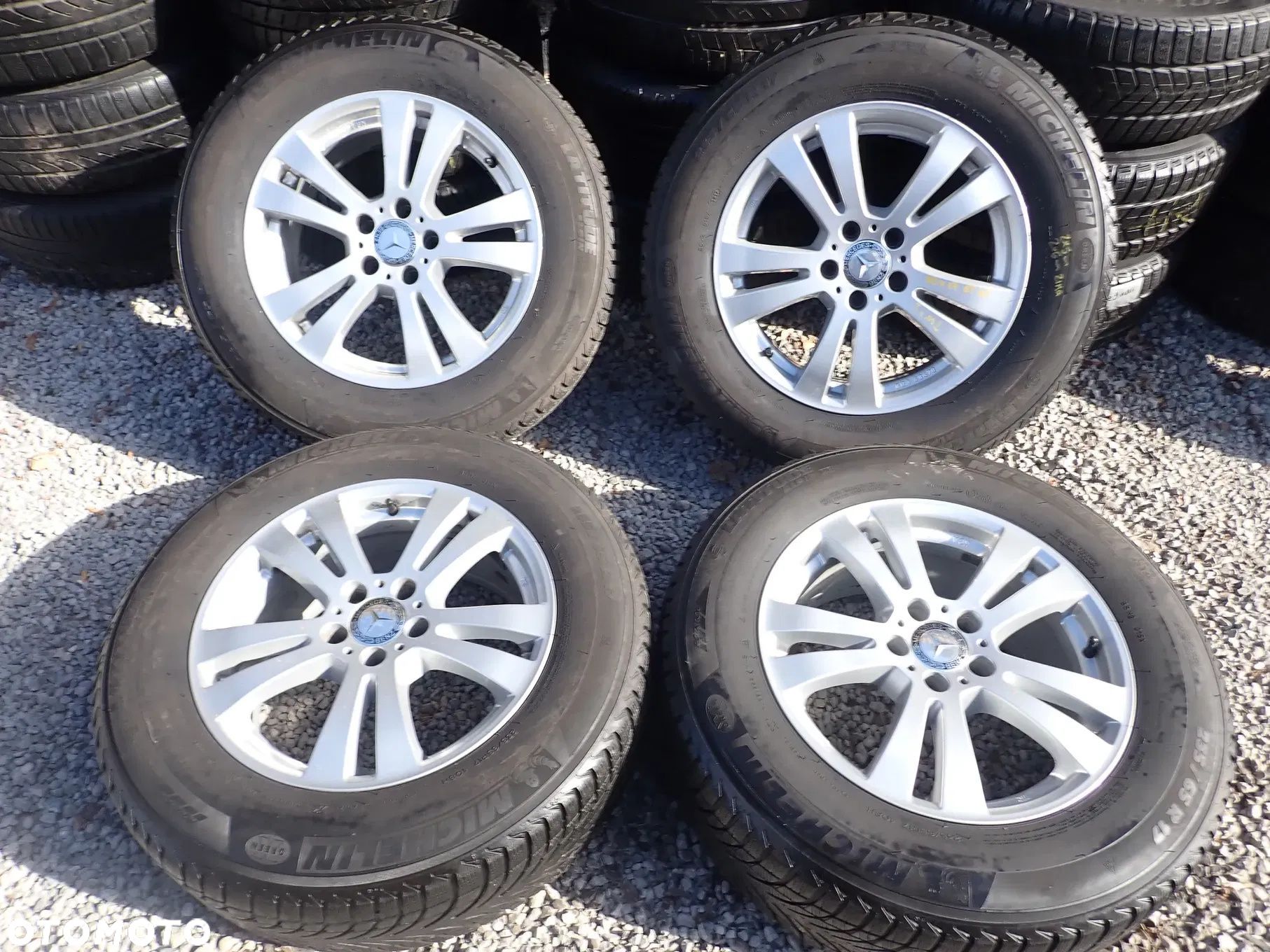 KOŁA FELGI ALUMINIOWE MERCEDES 8JX17 ET 45 5X112 KBA48478 Z OPONAMI ZIMA 235/65/17 - 1