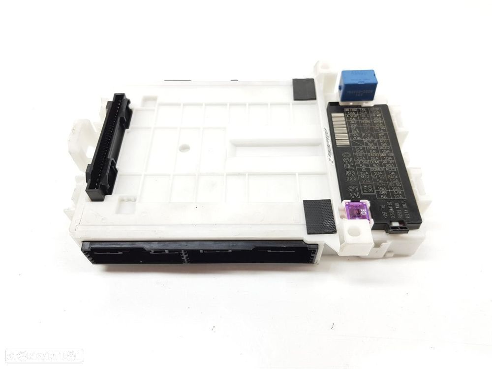 CAIXA DE RELES FUSÍVEIS SUZUKI SWIFT AZ - 1