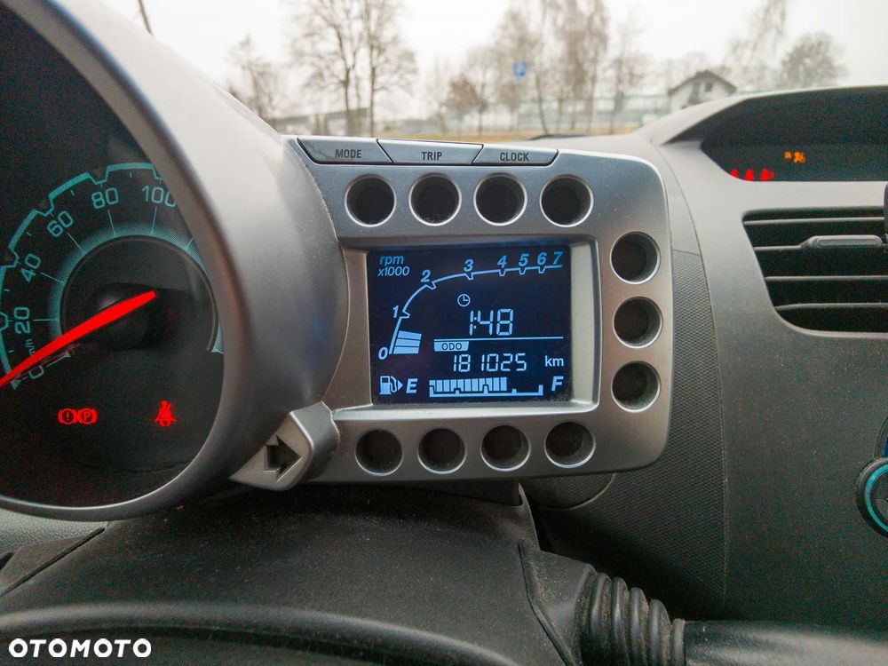 Chevrolet Spark 1.0 LS - 18