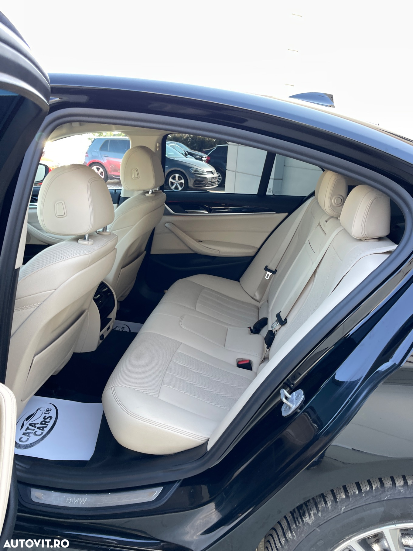 BMW Seria 5 520i AT MHEV - 26