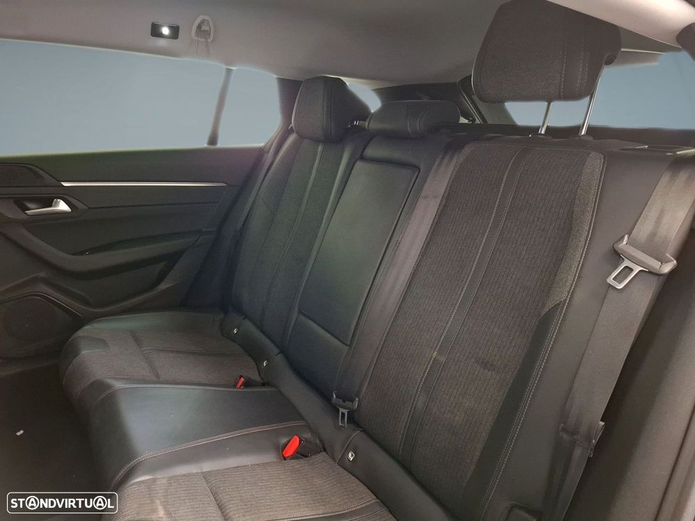 Peugeot 508 1.5 BlueHDi Allure EAT8 - 12