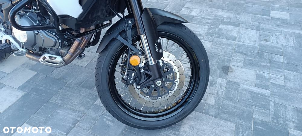 Benelli TRK 502X - 19