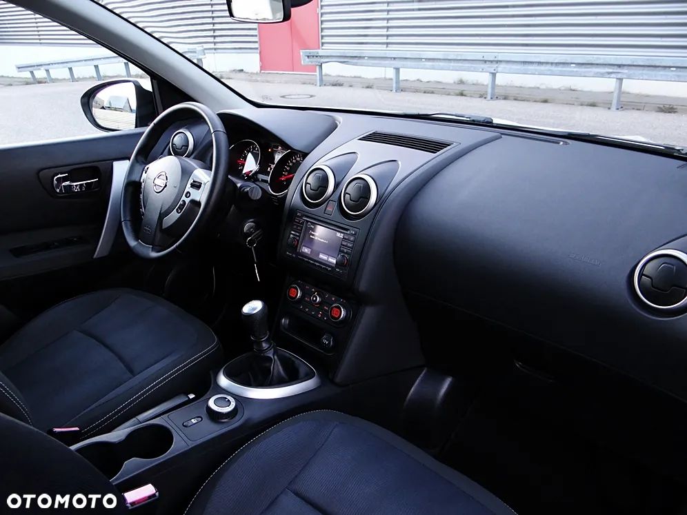 Nissan Qashqai 2.0 4 x 4 I-Way - 25