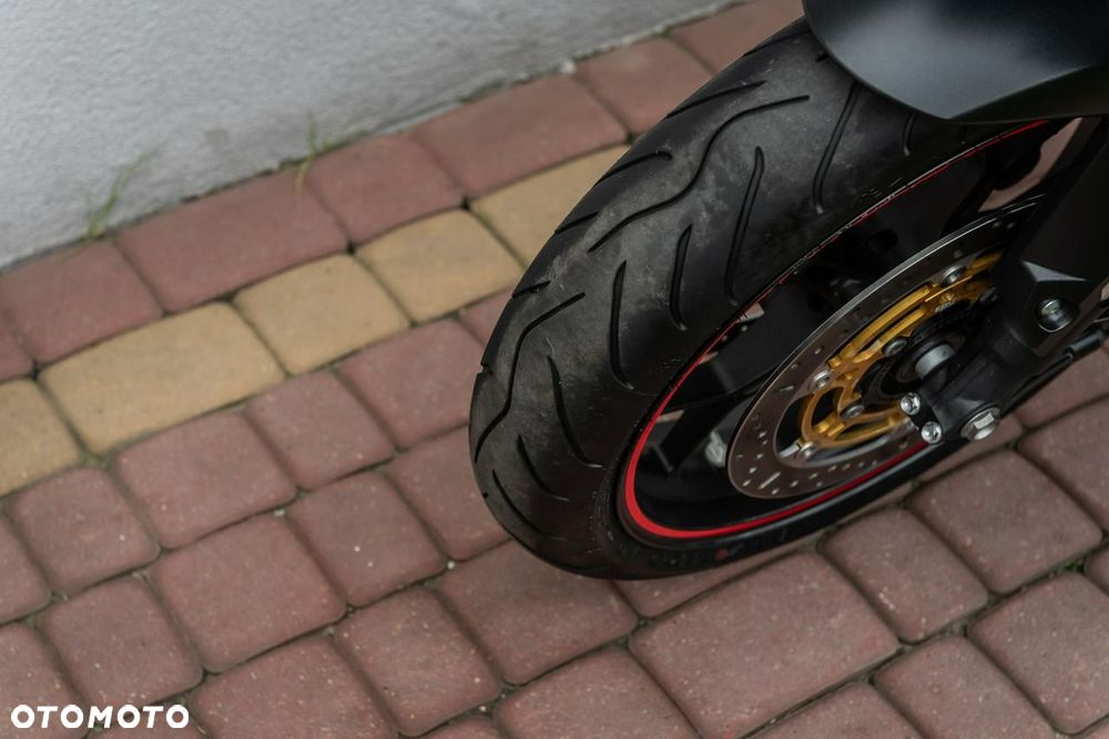 Honda CBR - 8
