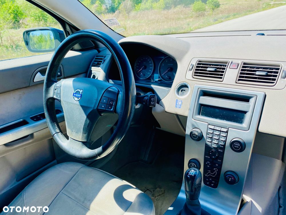 Volvo V50 1.8 Momentum - 37