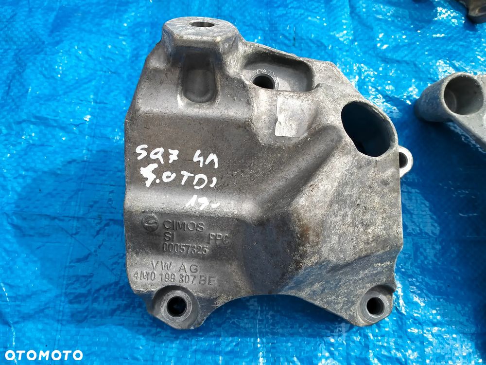 Audi SQ7 Q7 4.0 TDI Łapa Wspornik Silnika - 2