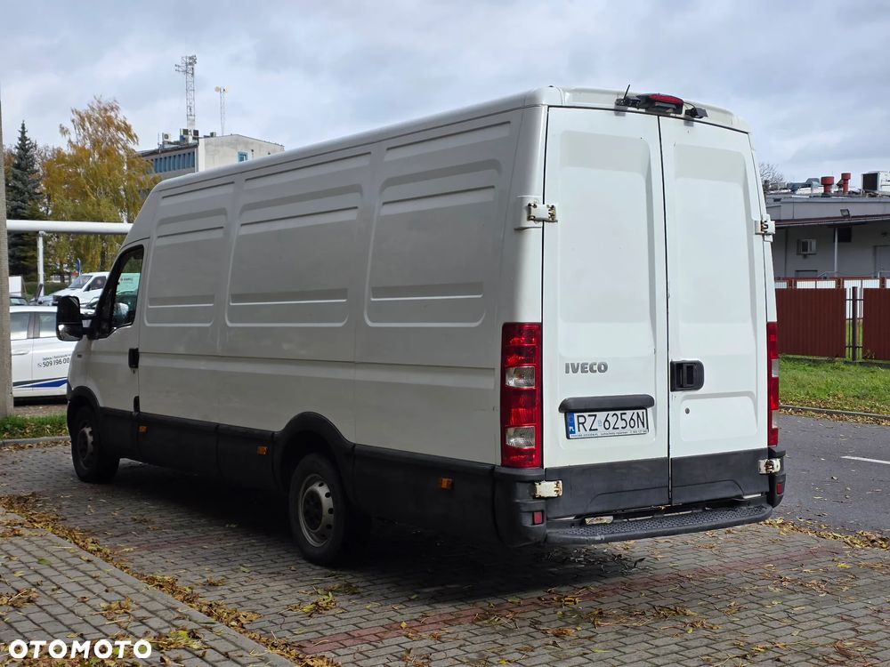 Iveco DAILY 35 S15V - 6