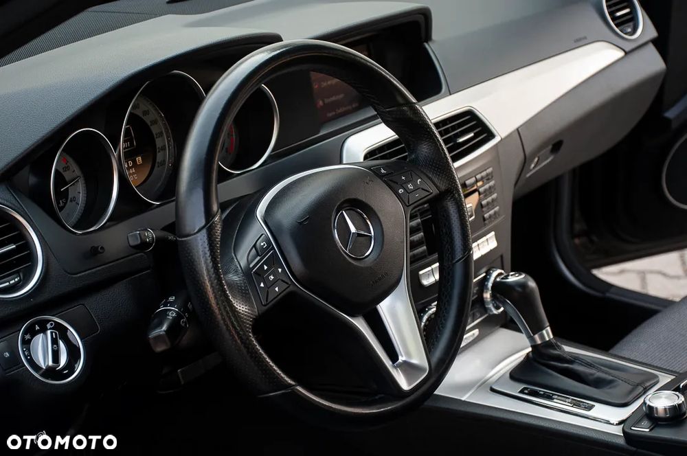 Mercedes-Benz Klasa C 200 Kompressor Automatik Avantgarde - 24