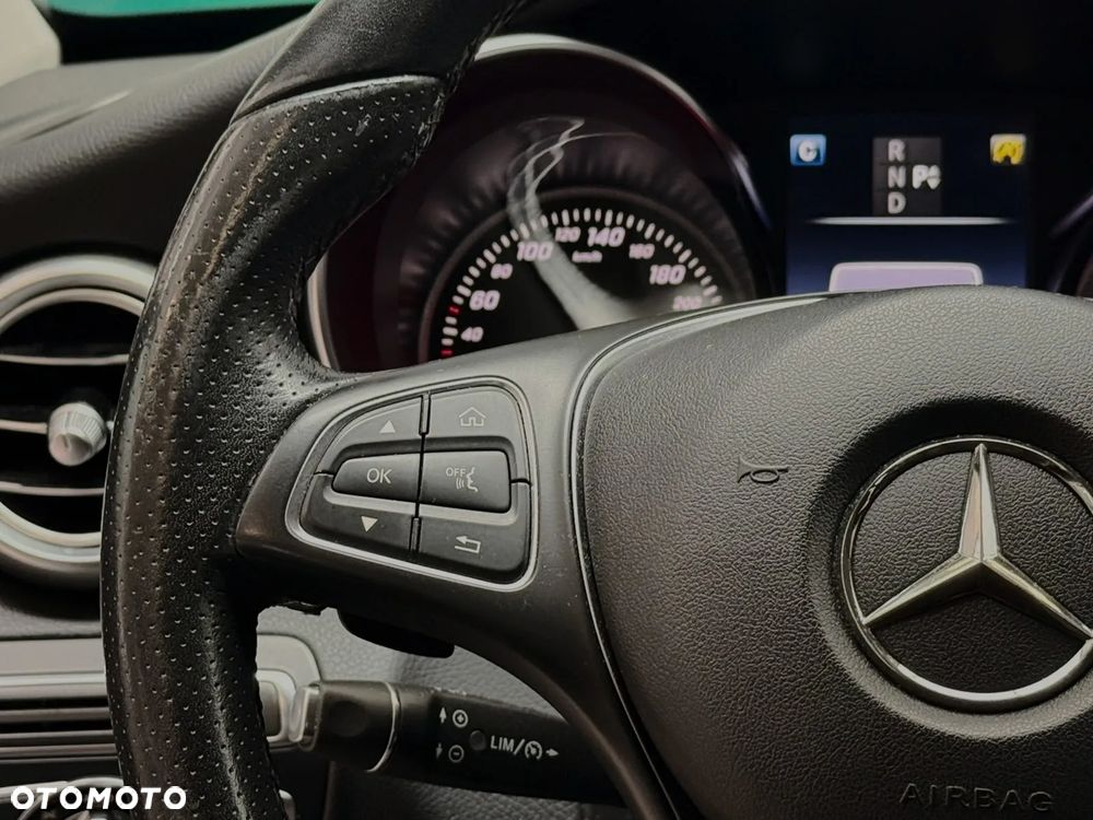Mercedes-Benz Klasa C 200 4-Matic 7G-TRONIC - 20