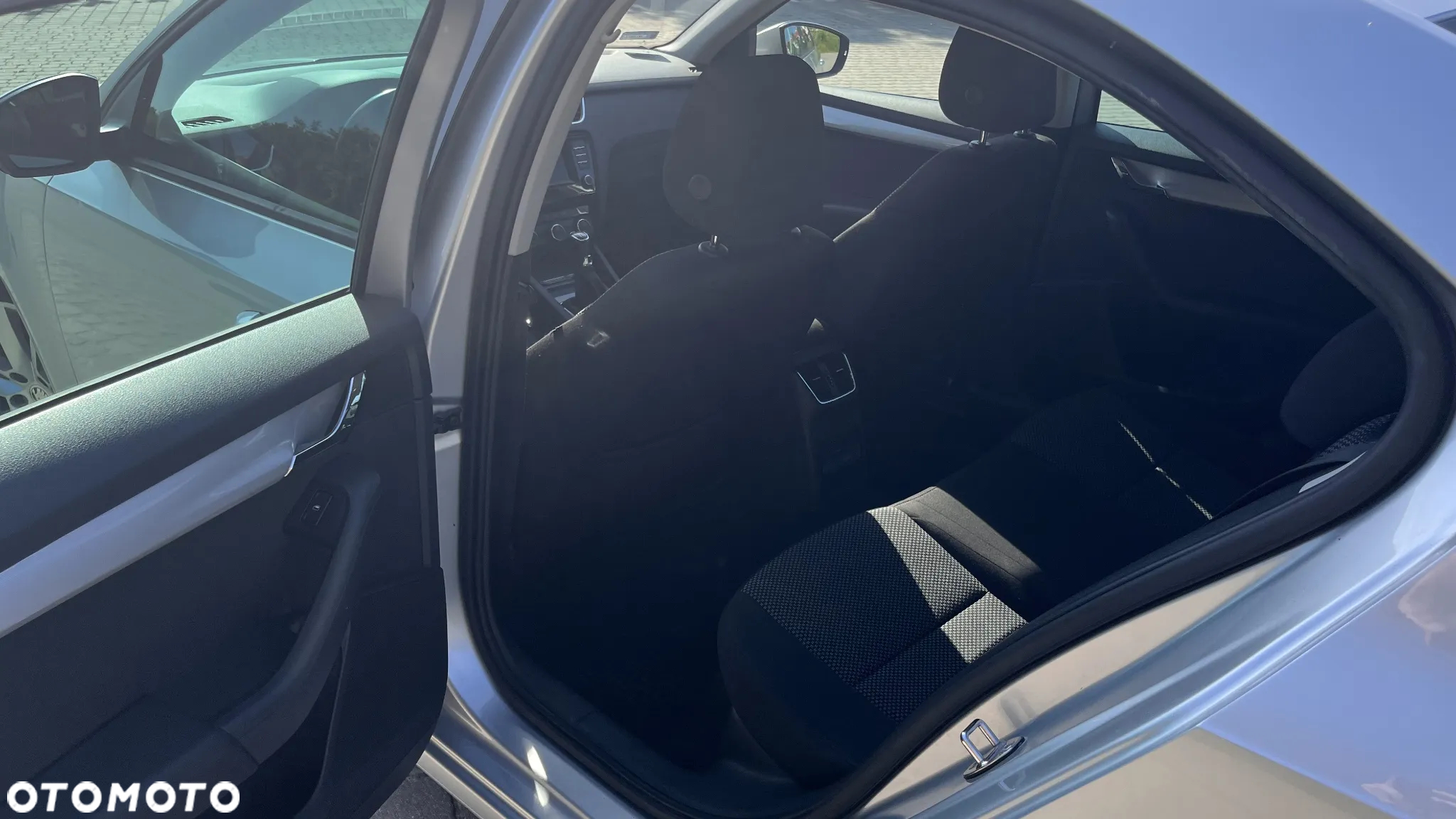 Skoda Octavia 1.4 TSI Ambition - 25