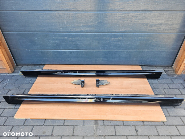 LISTWY PROGOWE LISTWA PROGOWA LEWA PRAWA KONCÓWKI OPEL ZAFIRA B Z20R OPC LINE