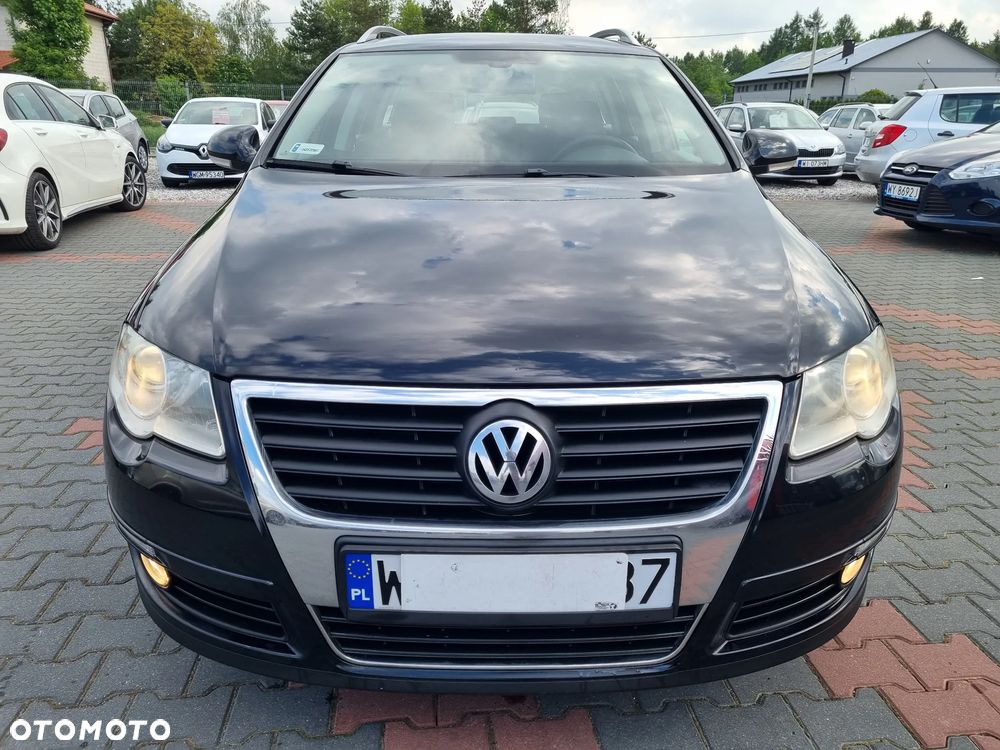 Volkswagen Passat 1.6 TDI DPF BlueMot Comfortline - 2