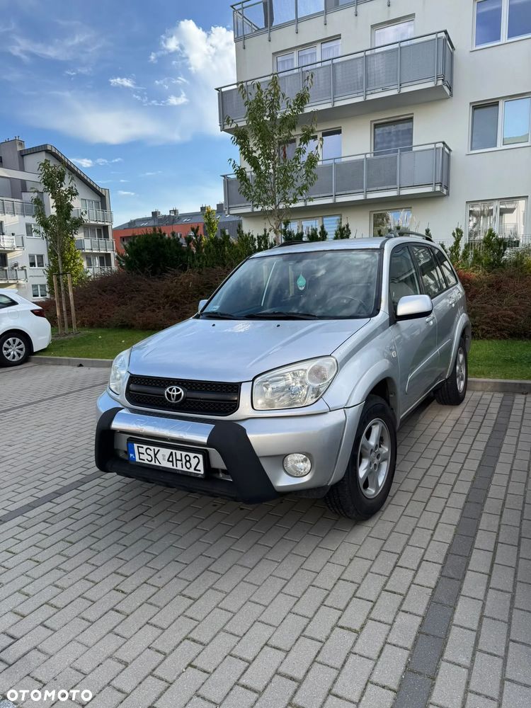 Toyota RAV4 2.0 VVT-i 4x4 - 1